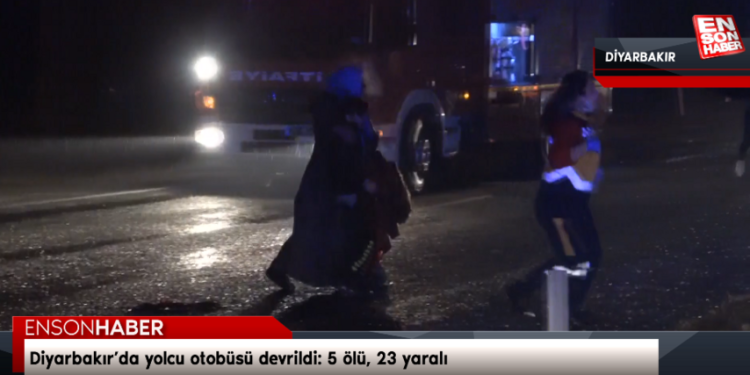 Diyarbakır’da yolcu otobüsü devrildi: 5 ölü, 23 yaralı