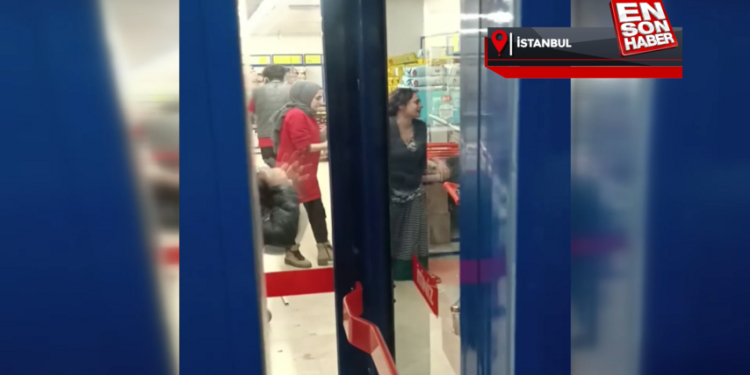 Esenyurt’ta market çalışanına saldırı kameraya yansıdı