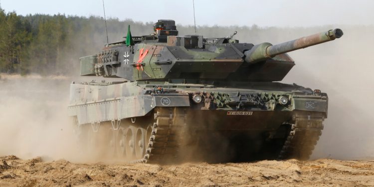 AB ülkesi, Ukrayna için 49 adet Leopard tankı satın aldı