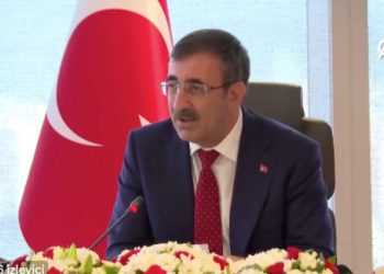 Cevdet Yılmaz: Orta Vadeli Program eylül ayında açıklanacak