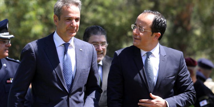Yunanistan ve Rum kesimi, Türkiye’nin AB ile ilişkileri ilerletme adımlarından memnun